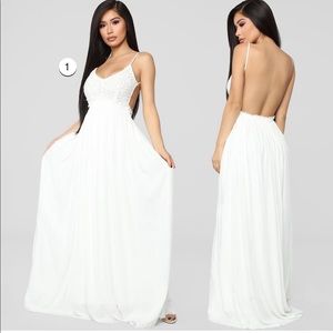 Backless maxi